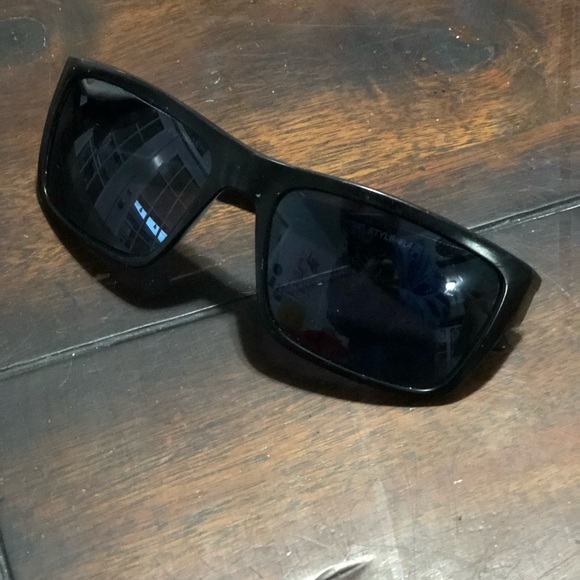 Pugs UMF Elites Sunglasses - Picture 3 of 7